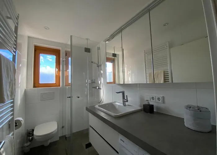 Appartement Gemuetliche Mit Gartenblick Innsbruck